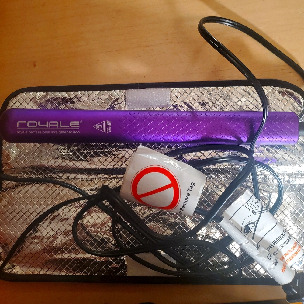 ROYALE Hair Straightener